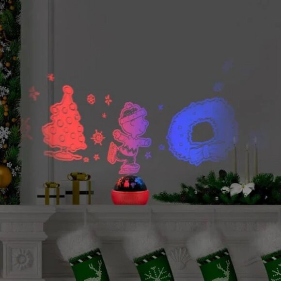 Charlie Brown Snoopy Christmas Light Show LED Projector - Picture 6 of 6